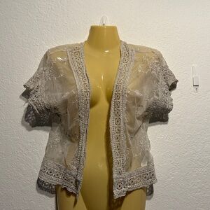 Maurices Ivory Sheer Lace Open Front Cropped Kimono Cardigan size M